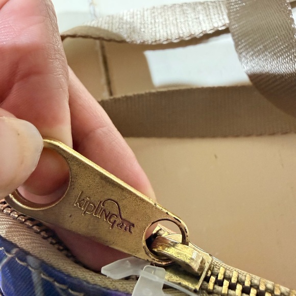 Kipling Purple and Tan Leaf Print Crossbody Bag - Picture 4 of 5